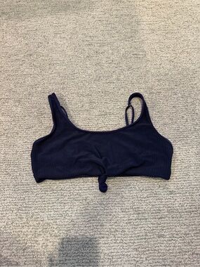 Frankie’s Bikinis Navy Ribbed Knot Front Bathing suit Top. Size XL.